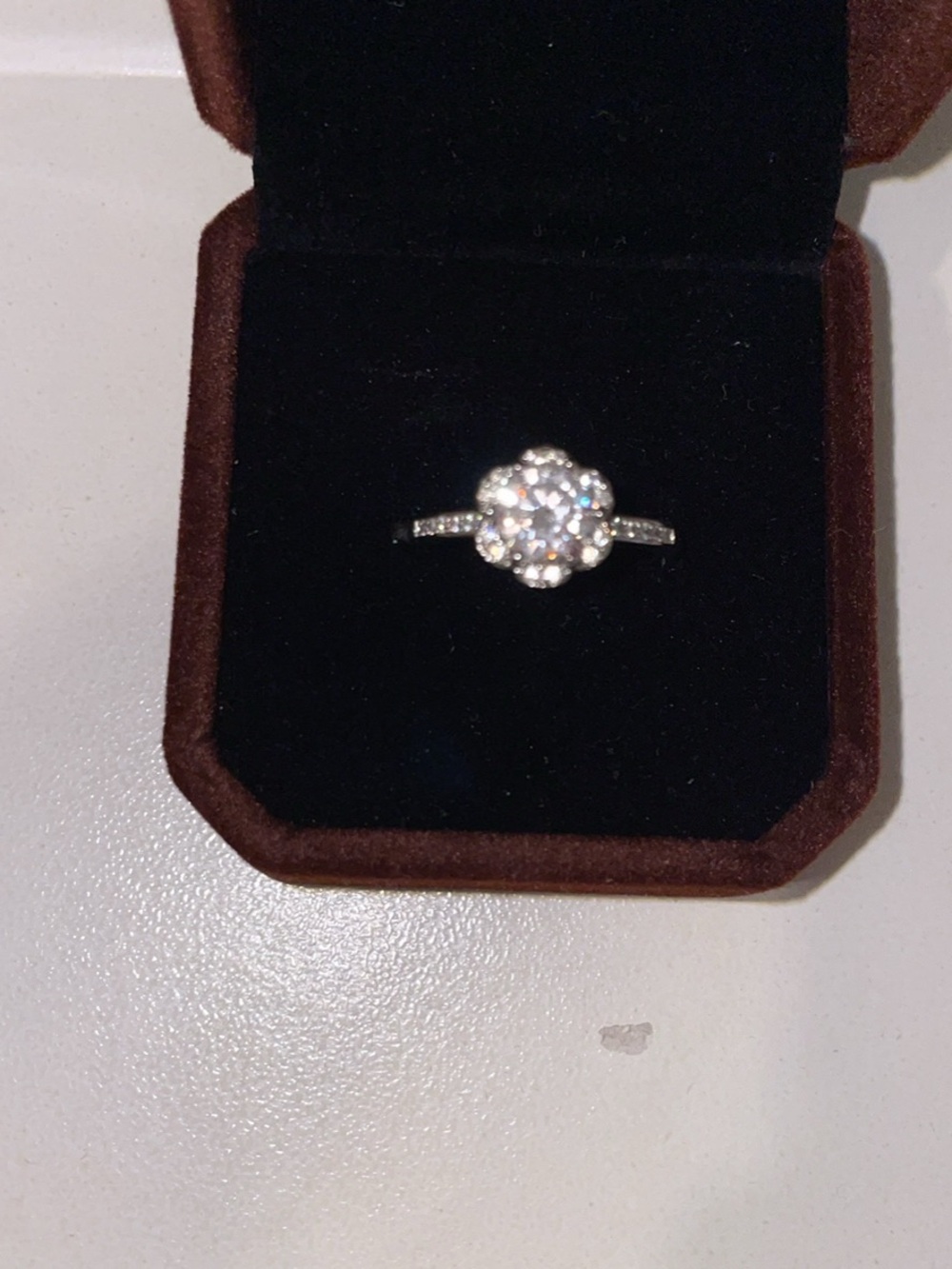 Au750 stamped Classic Floral Halo Solitaire Ring in Silver with CZ diamond